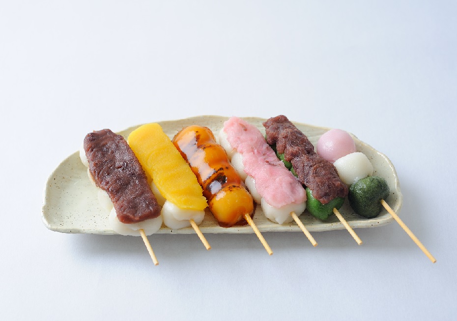 越後見附 名物 “へそだんご”